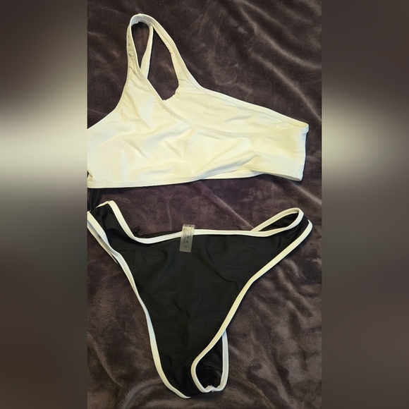 SherryDC Women's Cheeky Cutout One Shoulder Bikini #480 - Picture 2 of 9